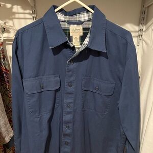 L.l. Bean heavy weight flannel lined buttonup